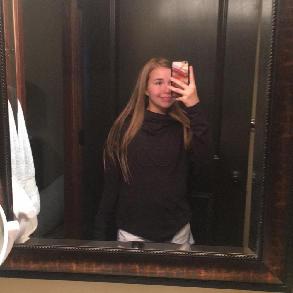Women’s CALIA black sweatshirt